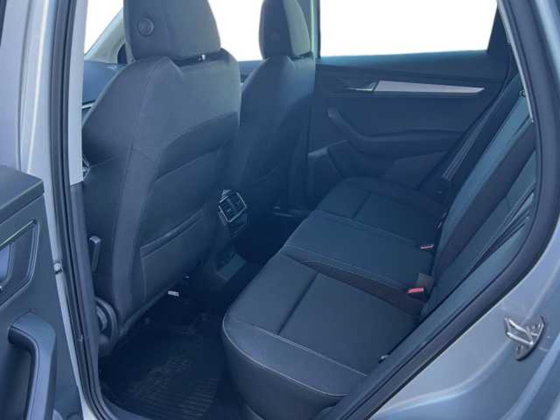 SKODA Karoq 2.0l - Argento