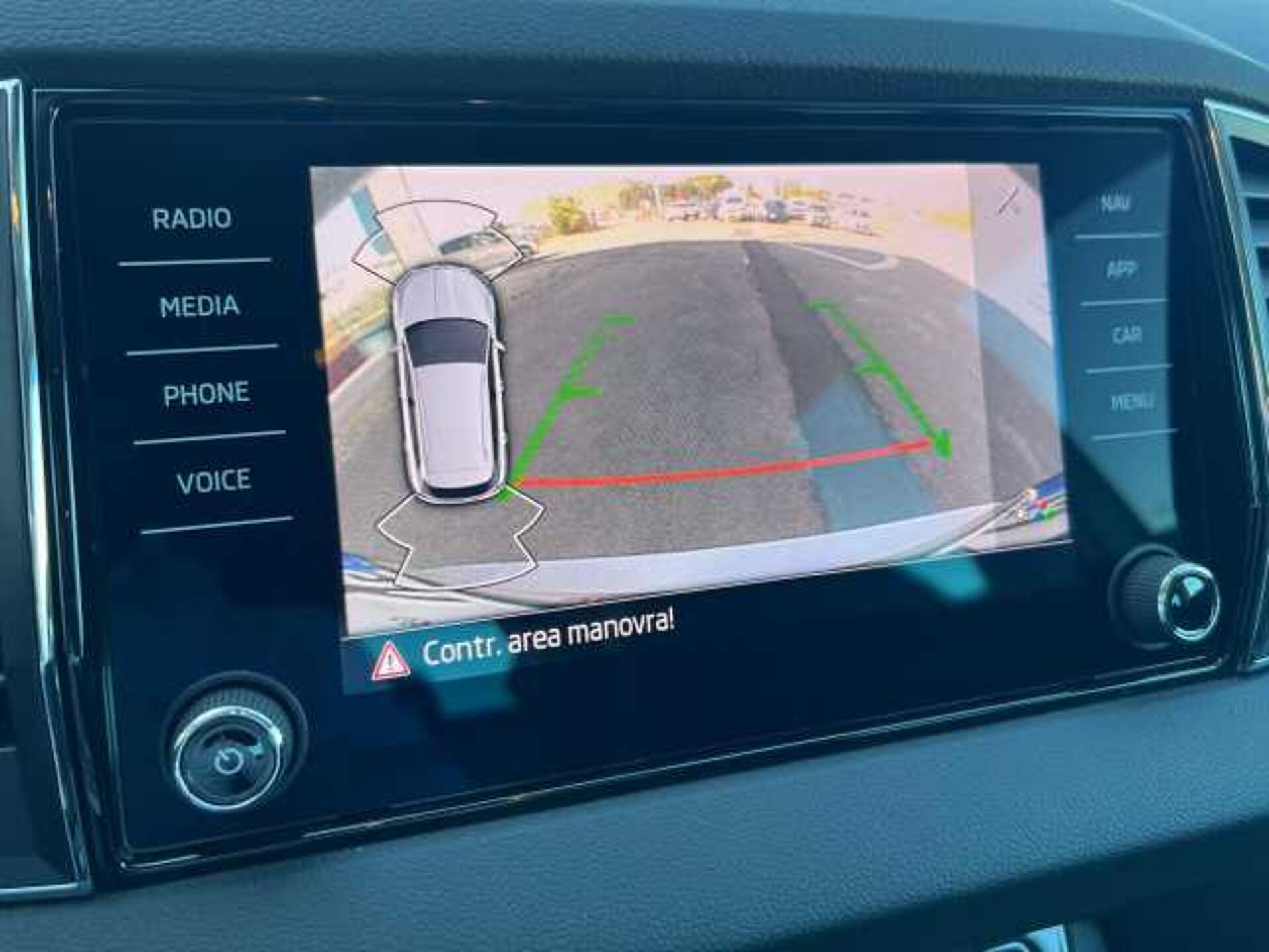 SKODA Karoq 2.0l - Argento