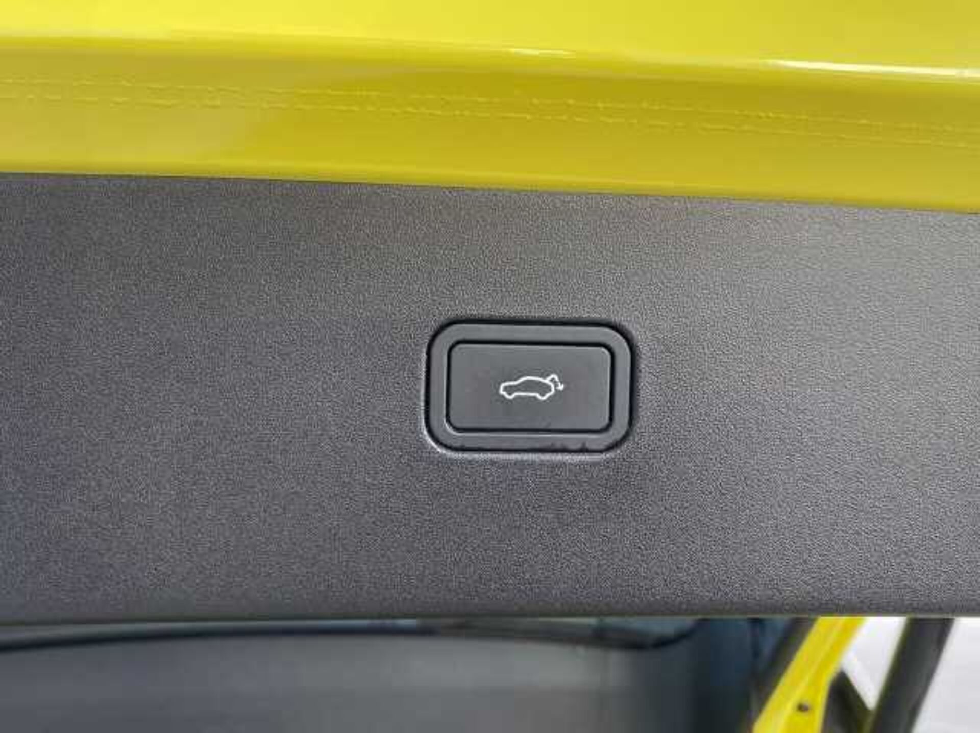 Volvo EX30 0.0l - Giallo