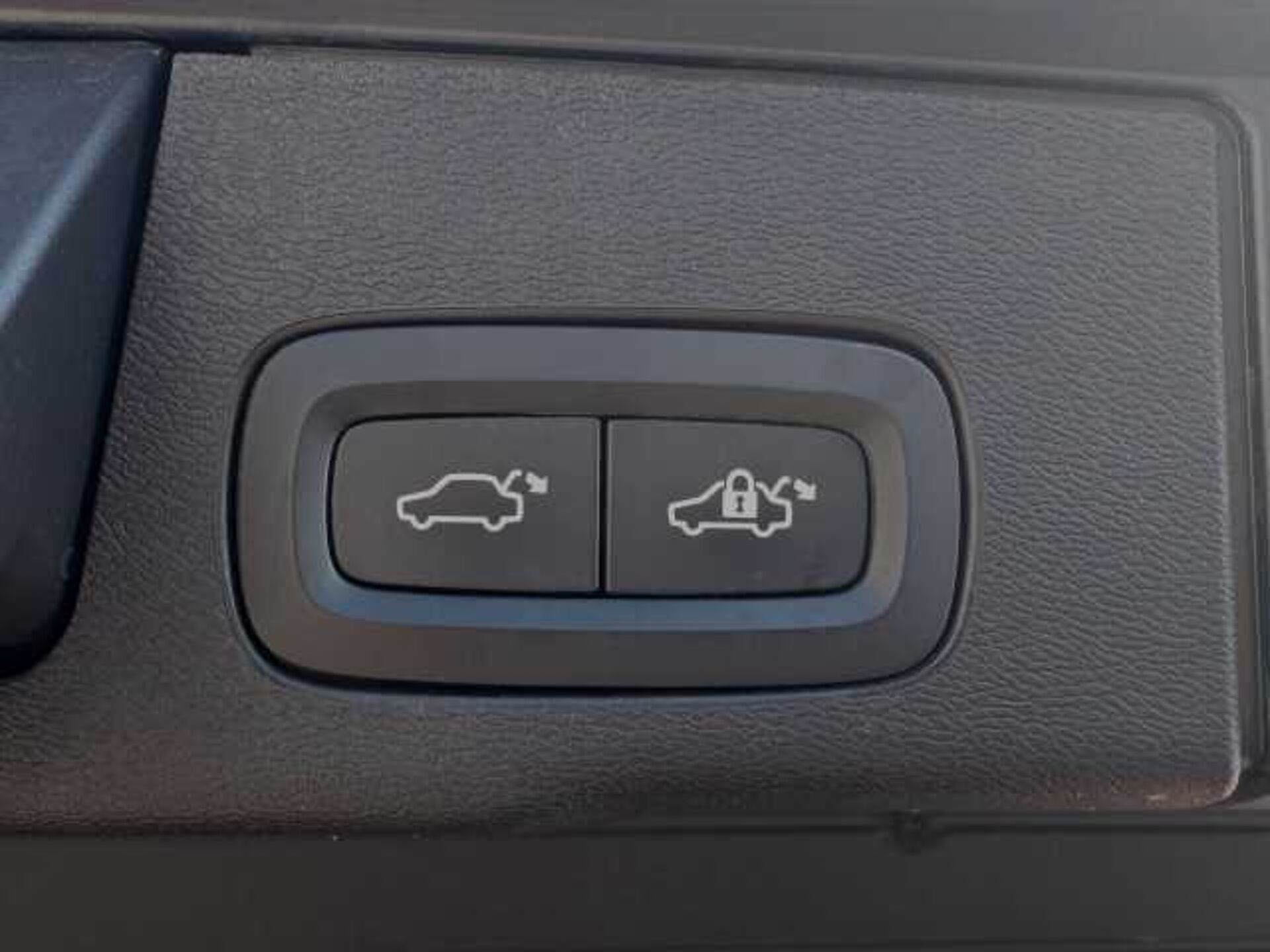 Volvo XC60 2.0l - Blu