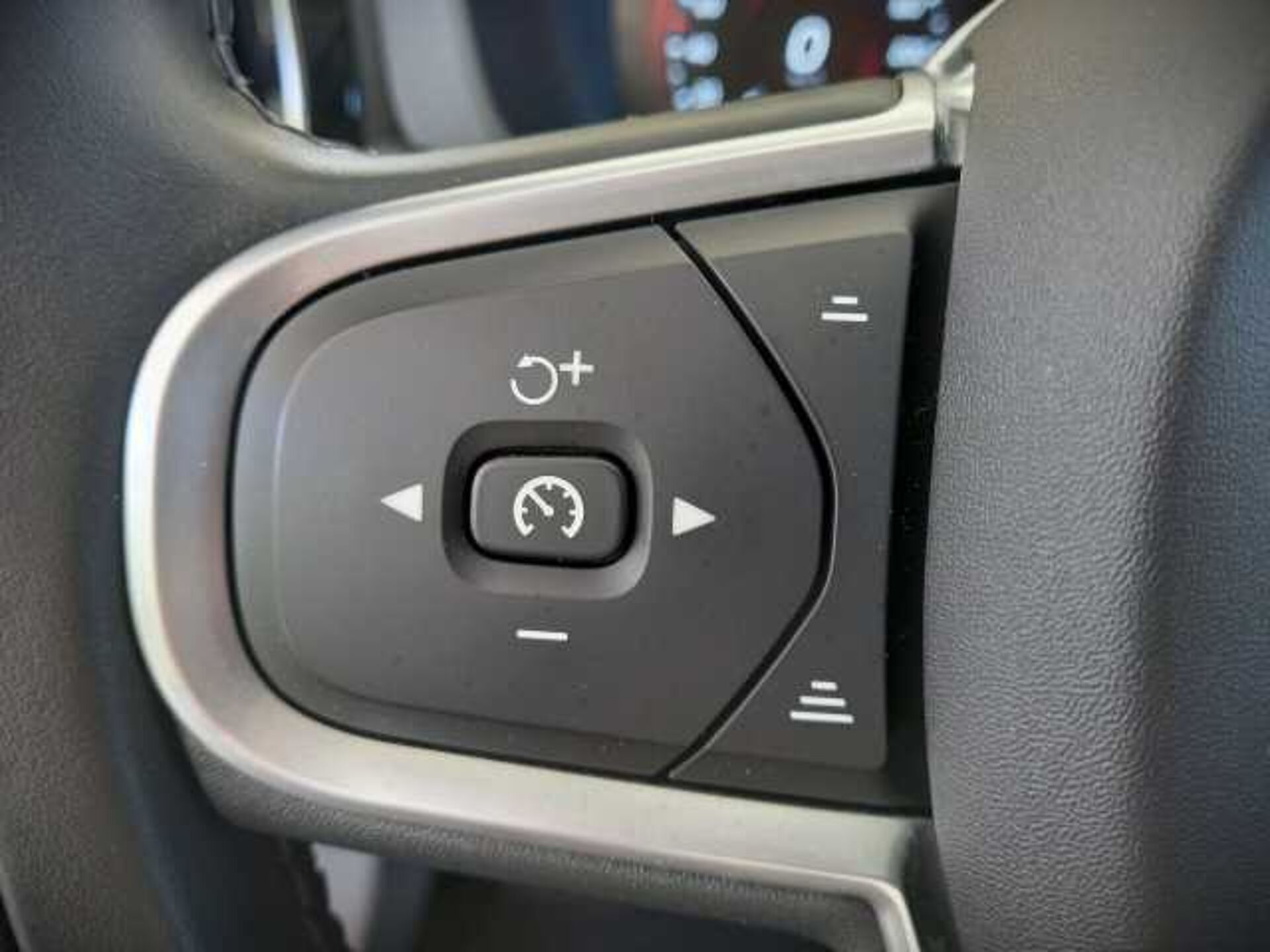 Volvo XC60 2.0l - Nero