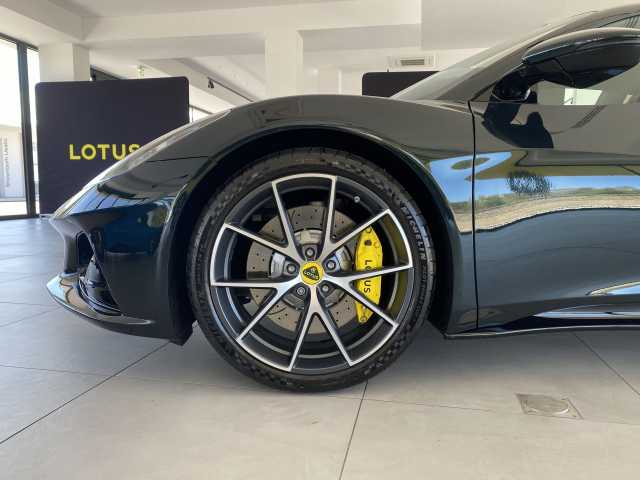 Lotus Emira 2.0l - Verde