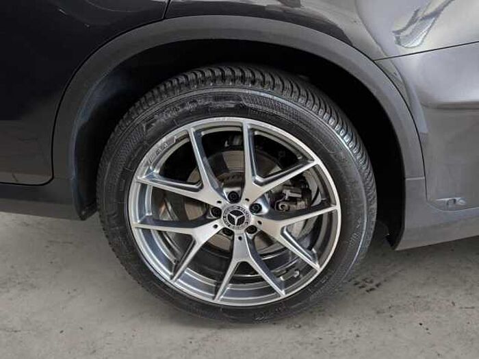 Mercedes-Benz GLC 300 2l