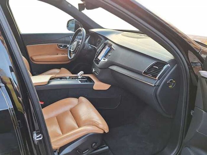 Volvo XC90 2l