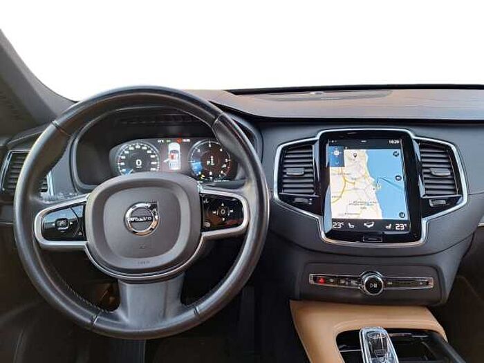 Volvo XC90 2l