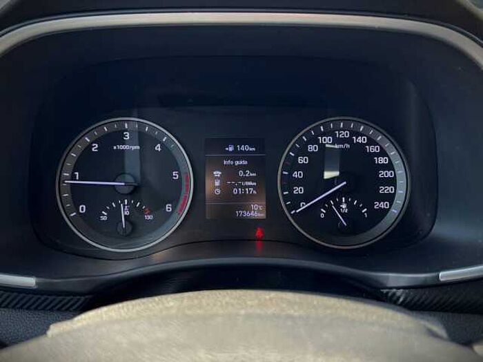 Hyundai TUCSON 1.6l