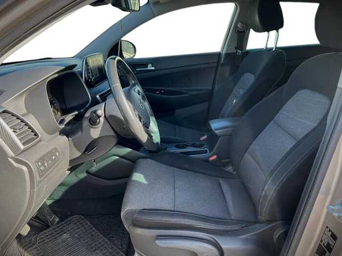 Hyundai TUCSON 1.6l