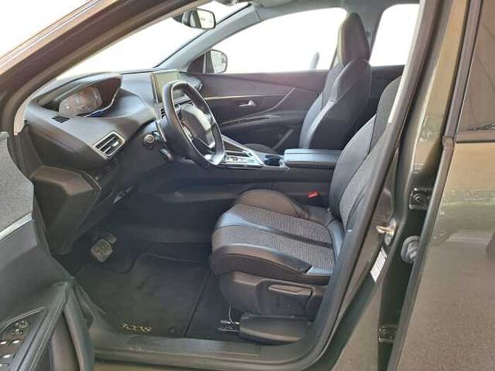 Peugeot 3008 1.5l