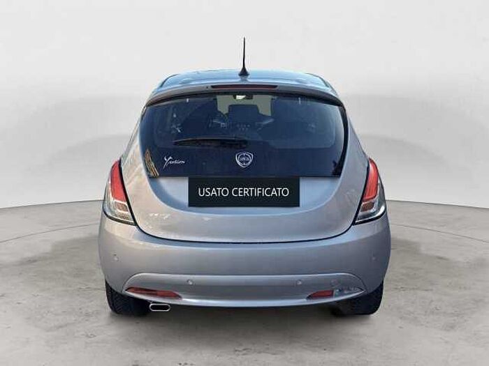 Lancia Ypsilon 1.2l