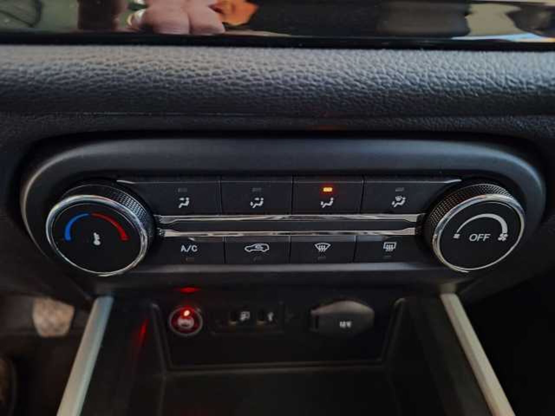 DR Automobiles 1.5l - Bianco