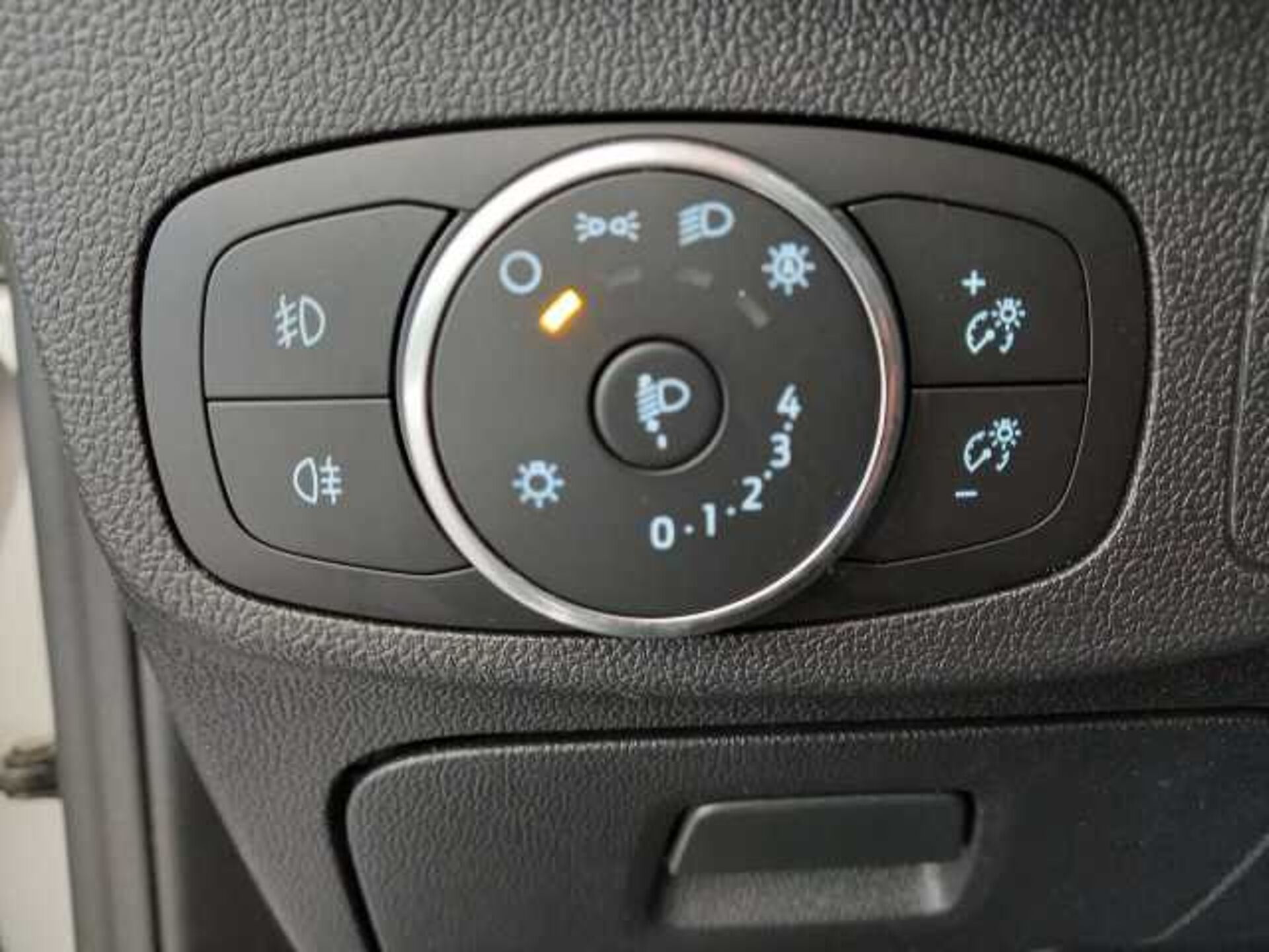 Ford Focus 1.5l - Argento