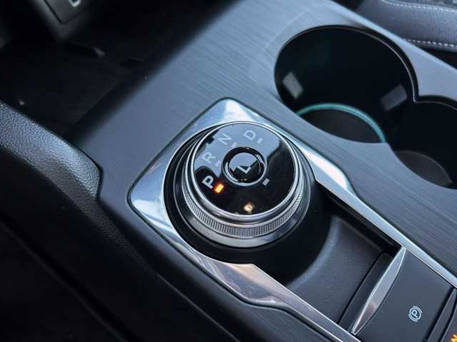 Ford Focus 1.5l - Grigio scuro