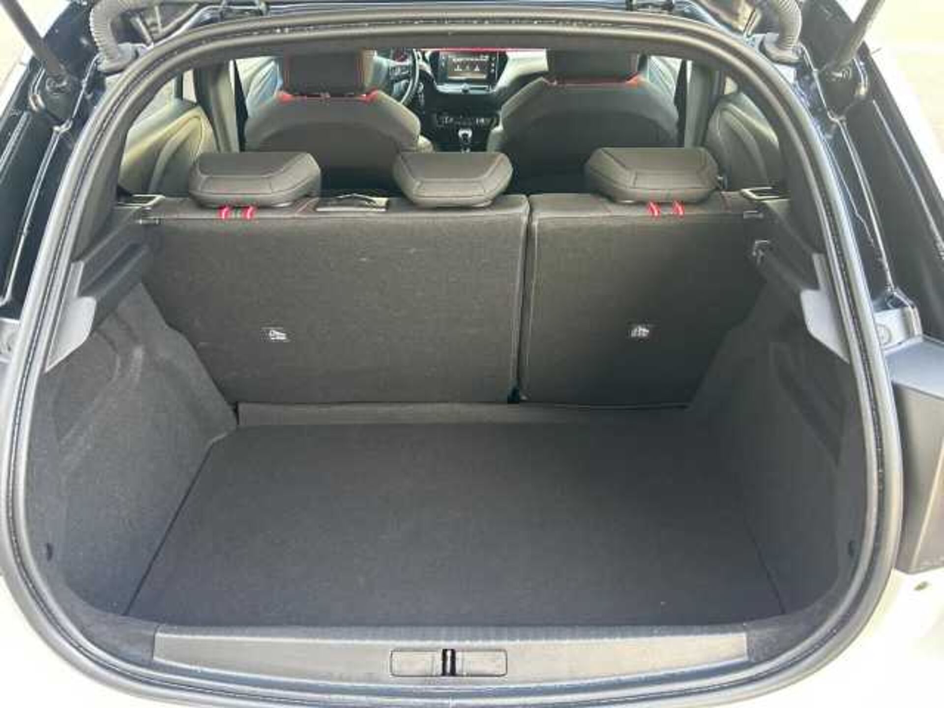 Opel Corsa 1.2l - Bianco