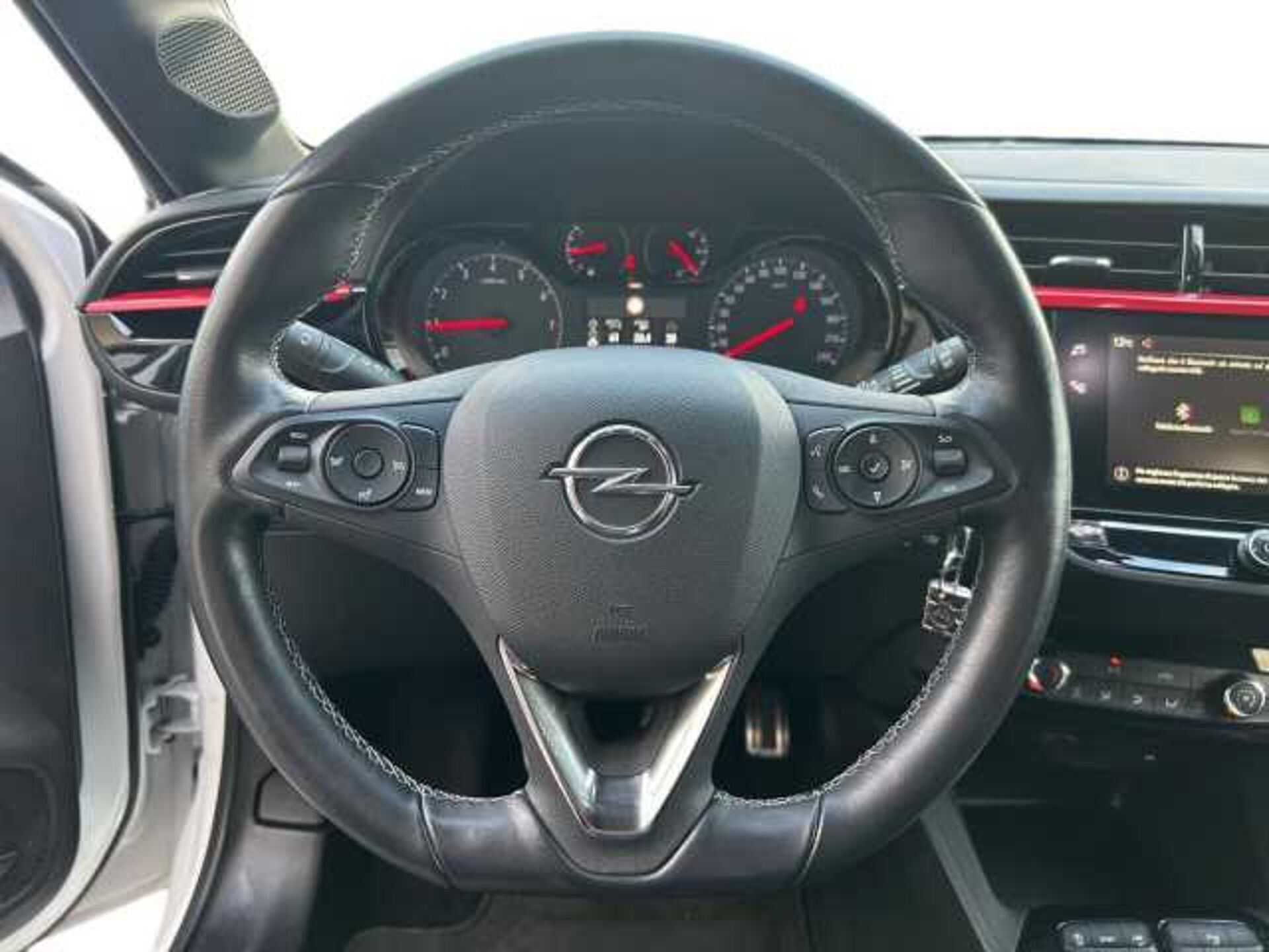 Opel Corsa 1.2l - Bianco