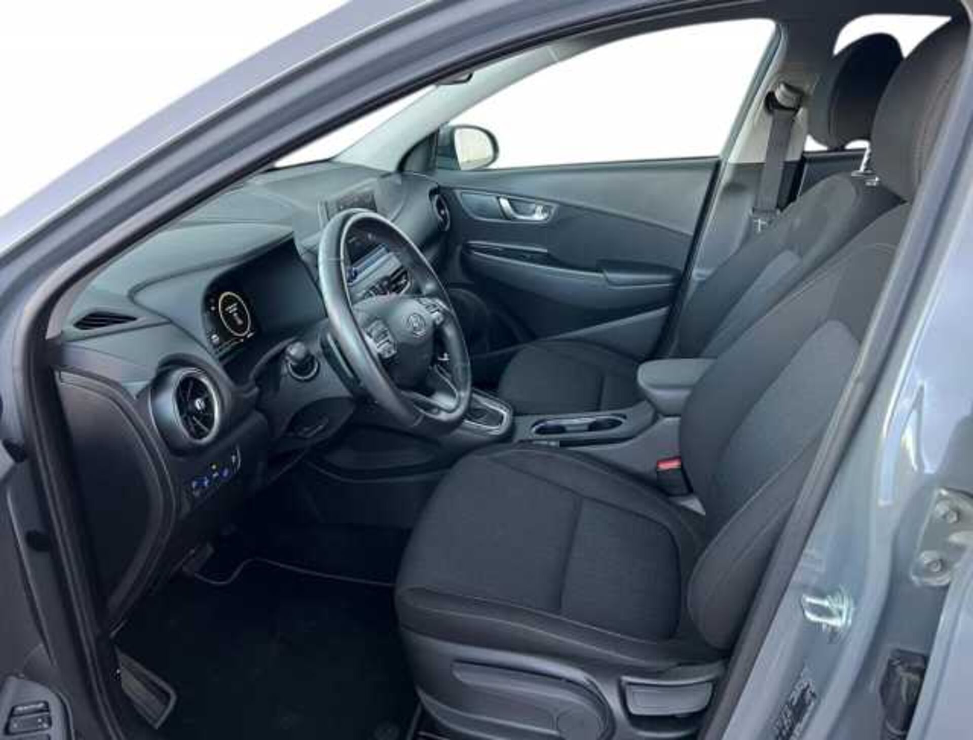 Hyundai KONA 1.6l - Grigio scuro