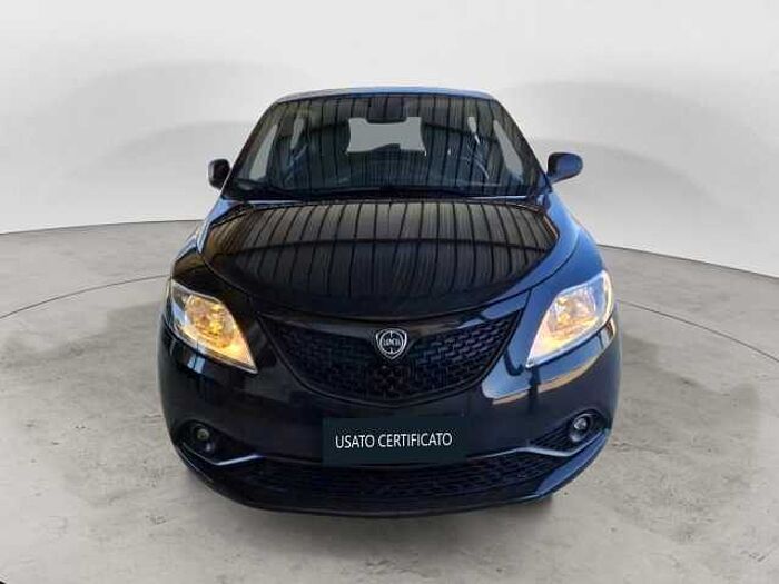 Lancia Ypsilon 1l