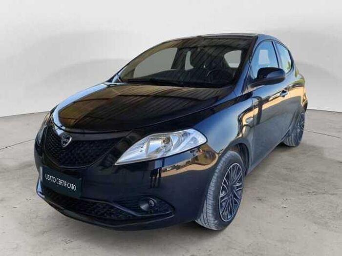Lancia Ypsilon 1l