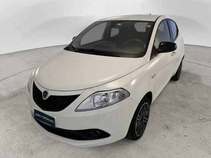 Lancia Ypsilon 1l