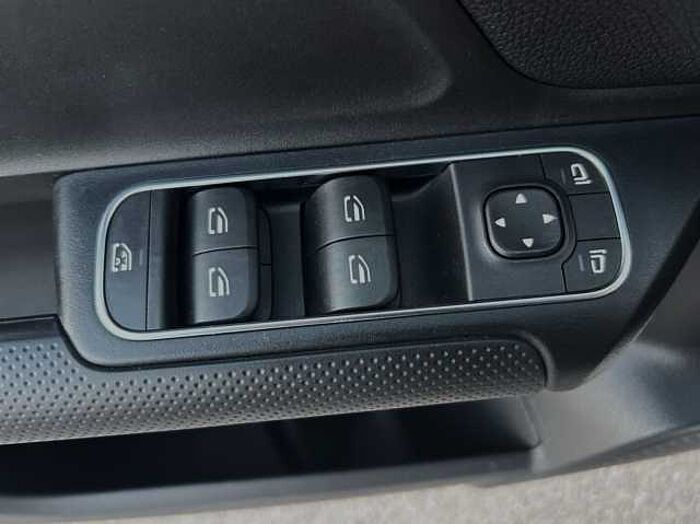 Mercedes-Benz B 180 1.5l