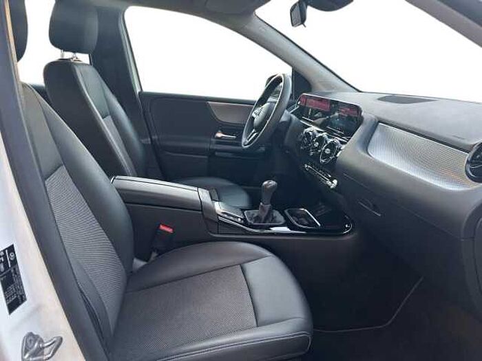 Mercedes-Benz B 180 1.5l