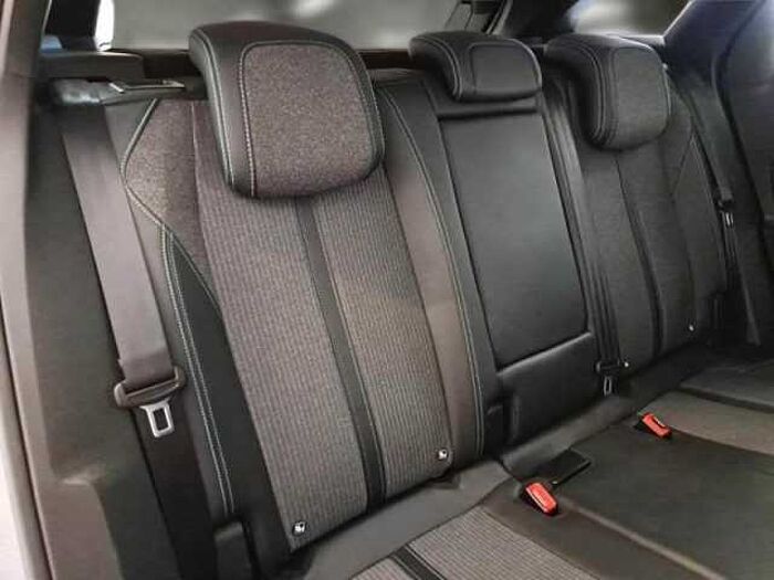 Peugeot 3008 1.5l